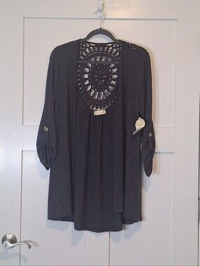 Altar'd State Open Front Flowy Cardigan Charcoal Gray Crocheted Back Panel Small